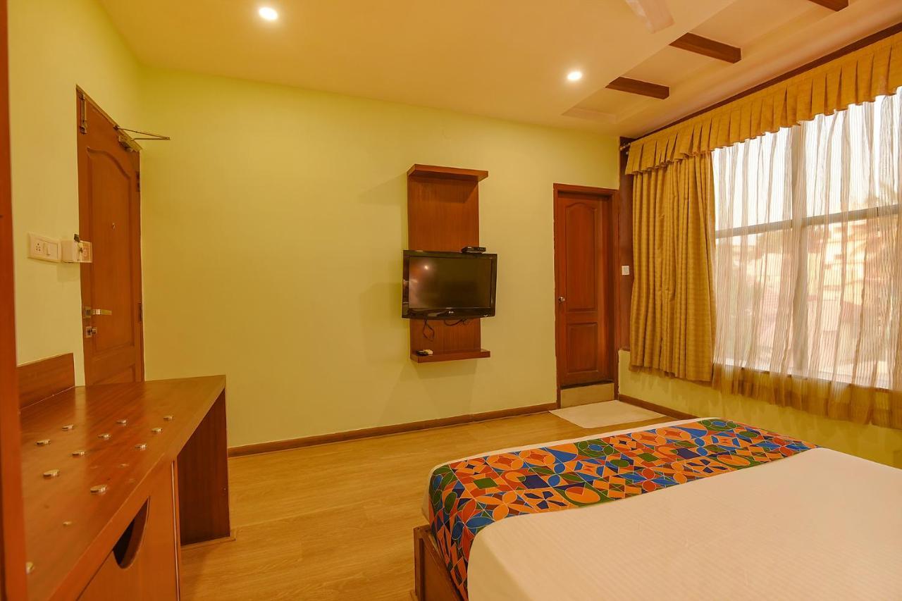 Fabhotel The Btm Palace - Btm Layout Nr Gopalan Innovation Mall Бангалор Экстерьер фото