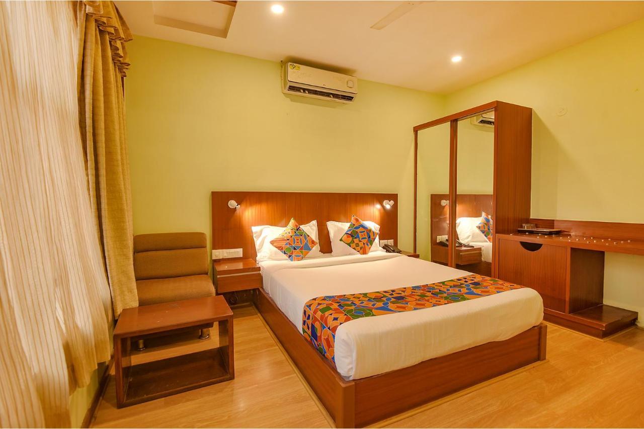 Fabhotel The Btm Palace - Btm Layout Nr Gopalan Innovation Mall Бангалор Экстерьер фото