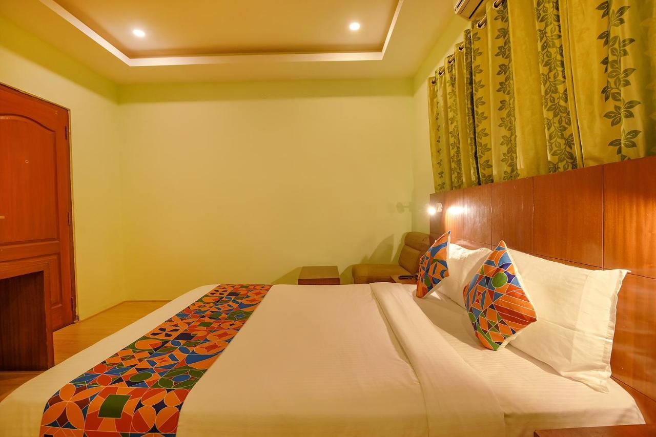 Fabhotel The Btm Palace - Btm Layout Nr Gopalan Innovation Mall Бангалор Экстерьер фото